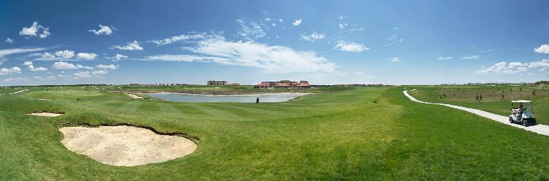 Lighthouse Golf & Spa Apartments Балчик Экстерьер фото